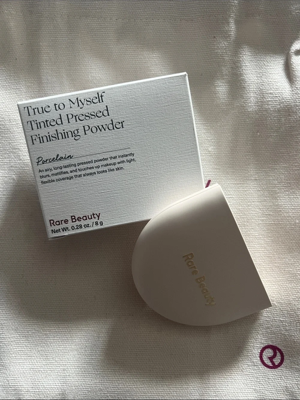 Rare Beauty True to Myself Tinted Pressed Finishing Powder - Porcelain